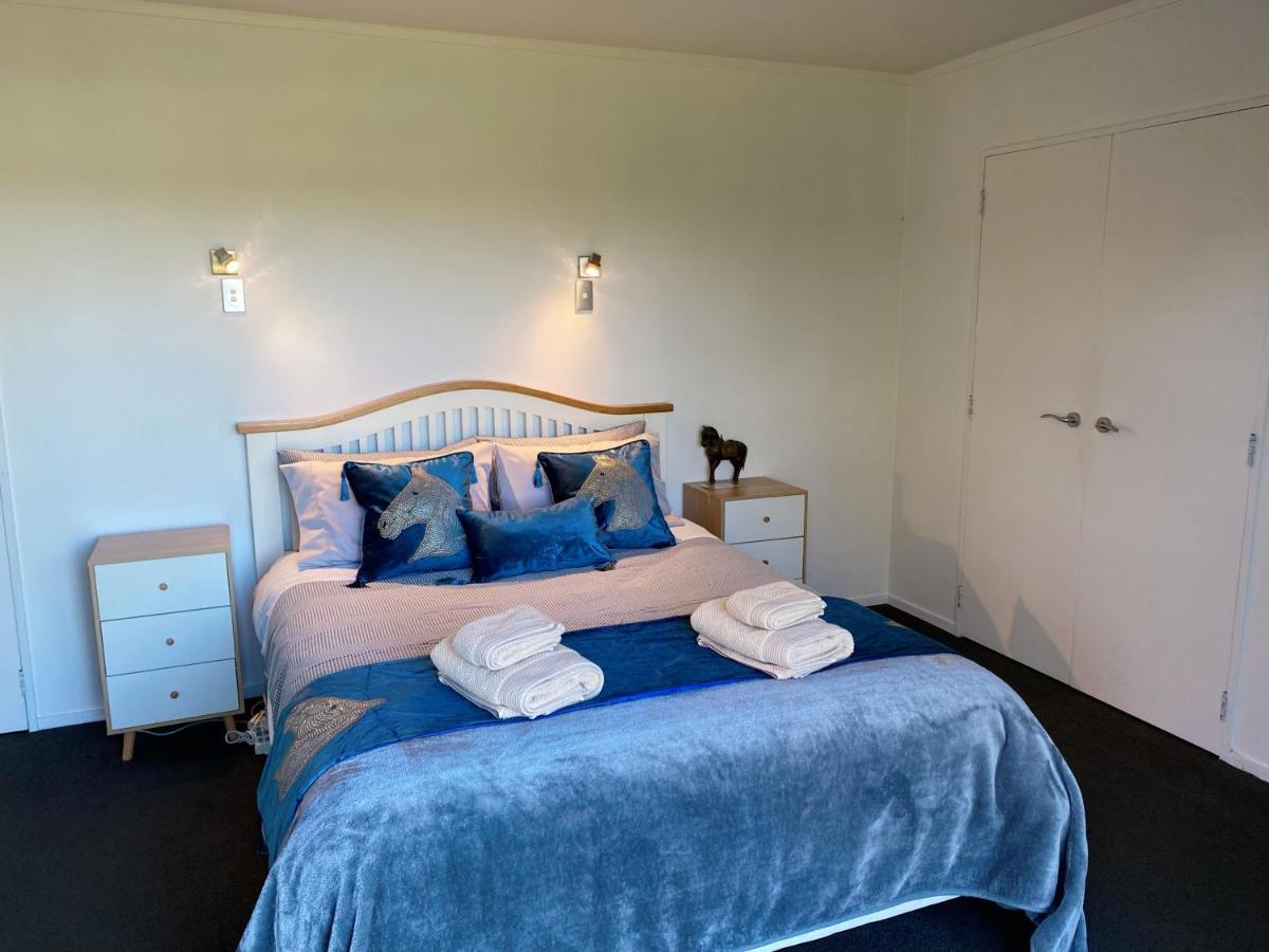 Bed and Breakfast Unique Equestrian Lifestyle Tamahere Экстерьер фото